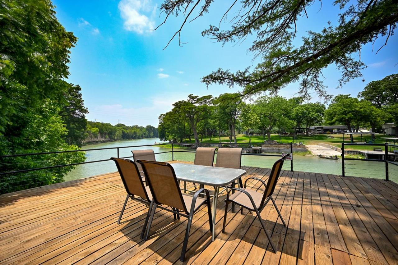 Luxury Lakefront Oasis With Boat Dock-Firepit McQueeney Exterior photo