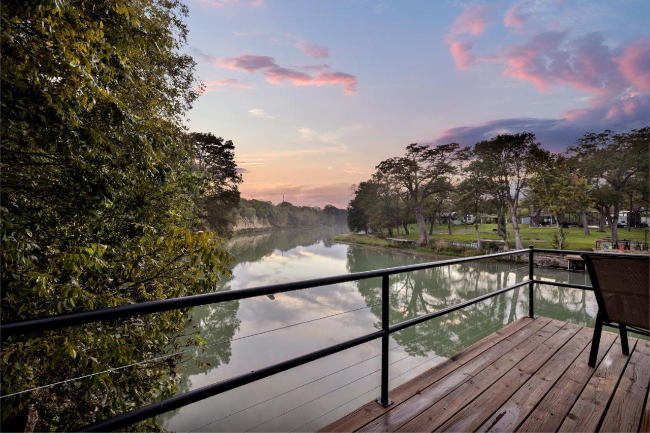 Luxury Lakefront Oasis With Boat Dock-Firepit McQueeney Exterior photo